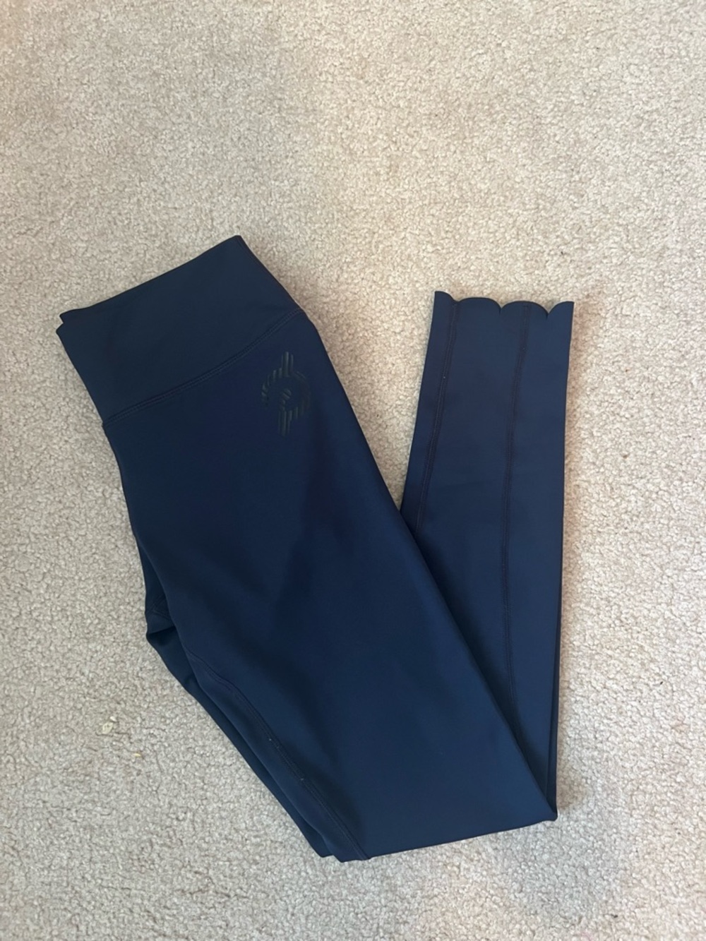 Peloton Women’s Scalloped Navy Leggings